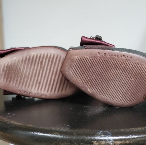 BCBG MAX AZRIA Leather Shoes sz 38/8 - Picture 4 of 4